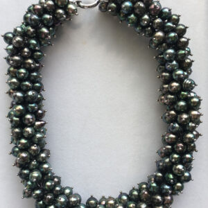 Collier de 280 perles noires de Tahiti de catégorie A & B